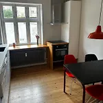 Ole Romers Gade 108 * Århus
