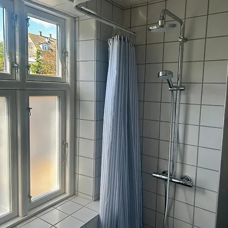 Ole Rømers Gade 108 * Århus