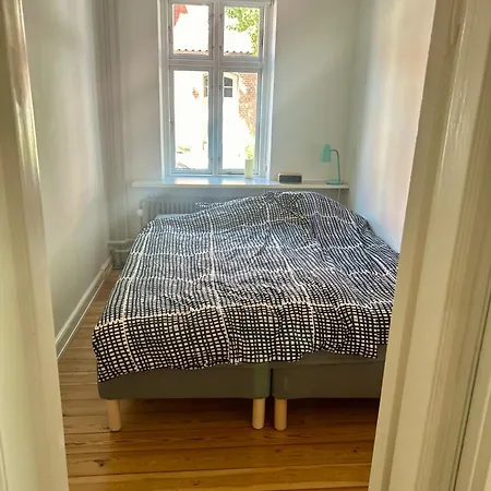 Ole Romers Gade 108 * Århus